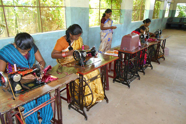 A Tailoring Centre in Alamathi, Chennai empowers young girls and women from the surrounding villages, enabling them to earn their own livelihoods.